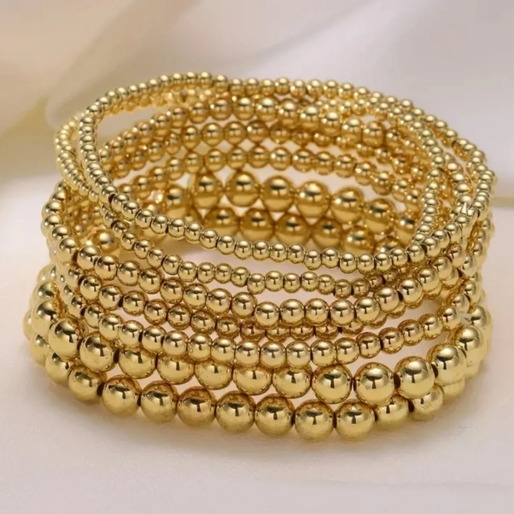 SALE💚 any 3 for $18 💚 7-Piece Bohemian Acrylic Round Bead Bracelet Set - Picture 3 of 4